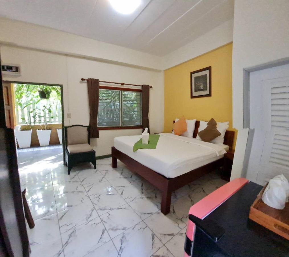 88 Backpackers Hua Hin Otel Dış mekan fotoğraf