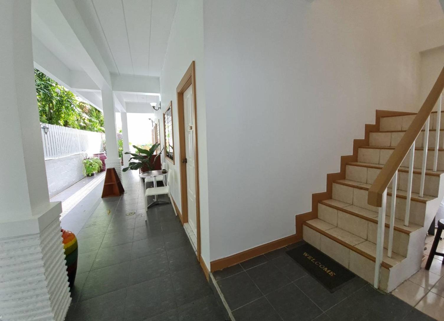 88 Backpackers Hua Hin Otel Dış mekan fotoğraf