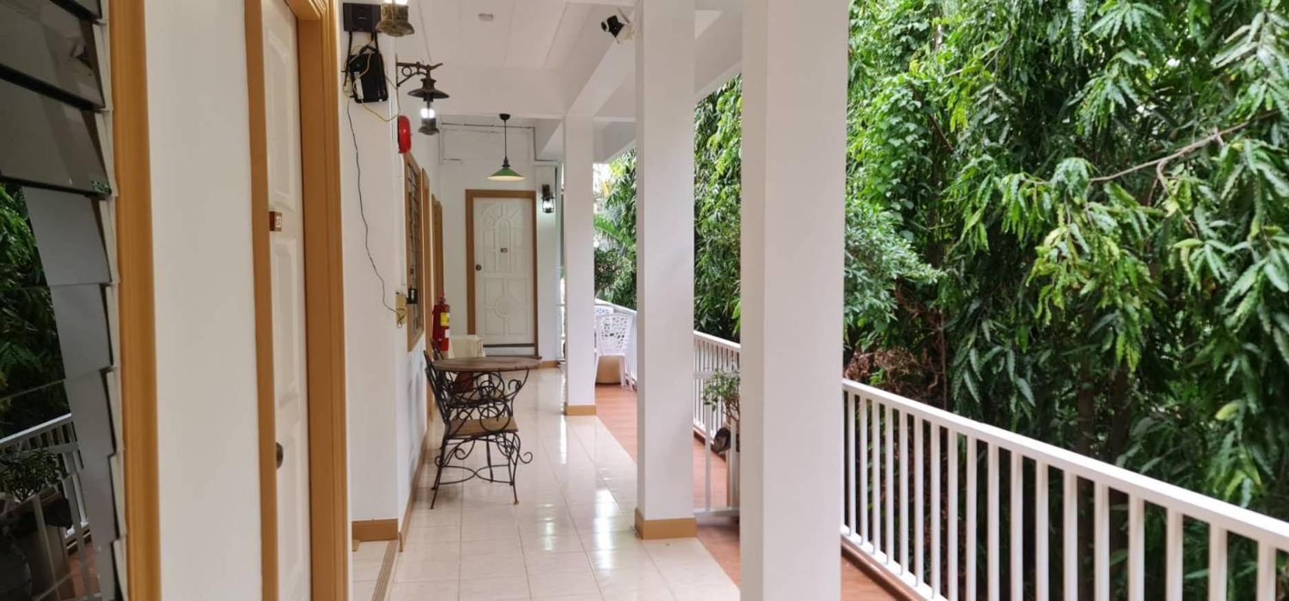 88 Backpackers Hua Hin Otel Dış mekan fotoğraf